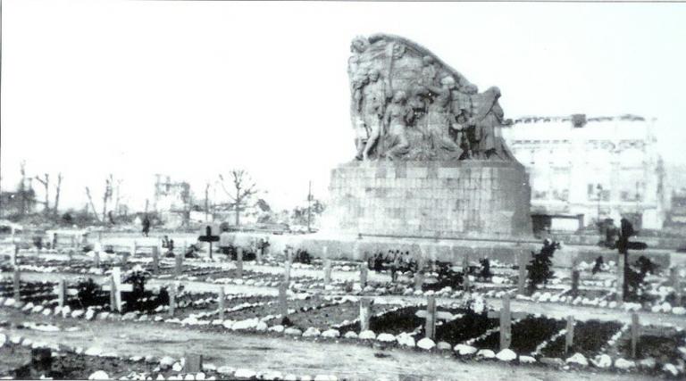 monument aux morts de guerre de 1914-1918, dit Monument de la Victoire