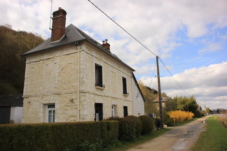 Les maisons du chemin de halage du Landin et de Barneville-sur-Seine