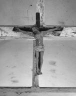 croix : Christ en croix