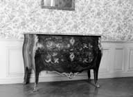 commode de style Louis XV