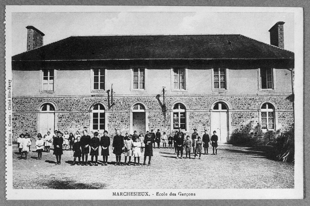 école primaire dite ancienne école des garçons