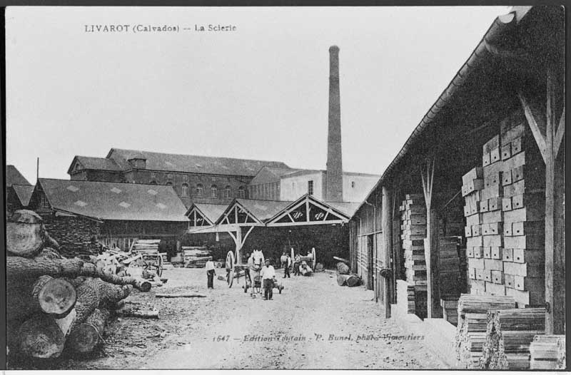 filature de lin, puis usine liée au travail du bois Isoroy, actuellement médiathèque La Fabrique et Pôle de santé libéral et ambulatoire