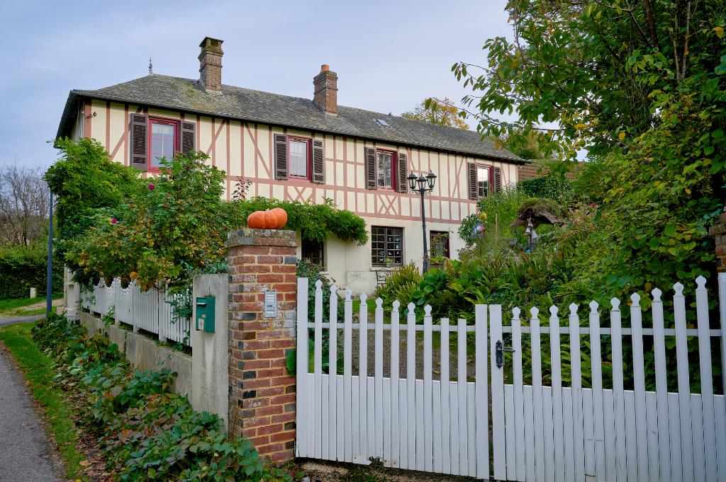 café, épicerie et mercerie Trouplin, puis Madeline, dit café du Mascaret, actuellement maison