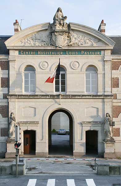 hospice Napoléon III, puis hôpital Pasteur, actuellement Centre Hospitalier Public du Cotentin