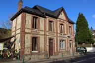 bureau de poste, actuellement maison