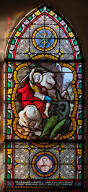 verrière mixte hagiographique et commémorative de la guerre de 1914-1918 : saint Georges ; à la mémoire d'Albert Georges Delaville (baie 10)