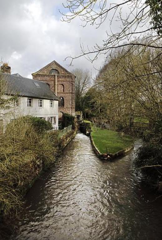 moulin à blé puis minoterie, dite moulin de Fleury