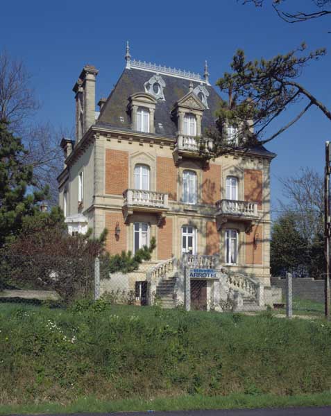 maison dite villa, puis hôtel d'Arromanches-Tracy