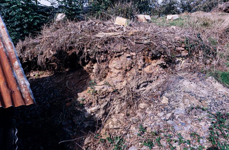 La céramique industrielle dans le Bessin (Calvados) et le département de la Manche : les poteries