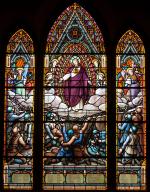 verrière historiée et commémorative de la guerre de 1914-1918 : Apparition du Sacré-Cœur de Jésus aux soldats (baie 7)