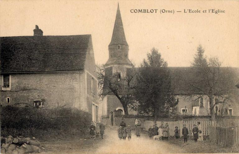 Comblot (Orne) - L'école et L'église.- Carte postale, début 20e siècle.