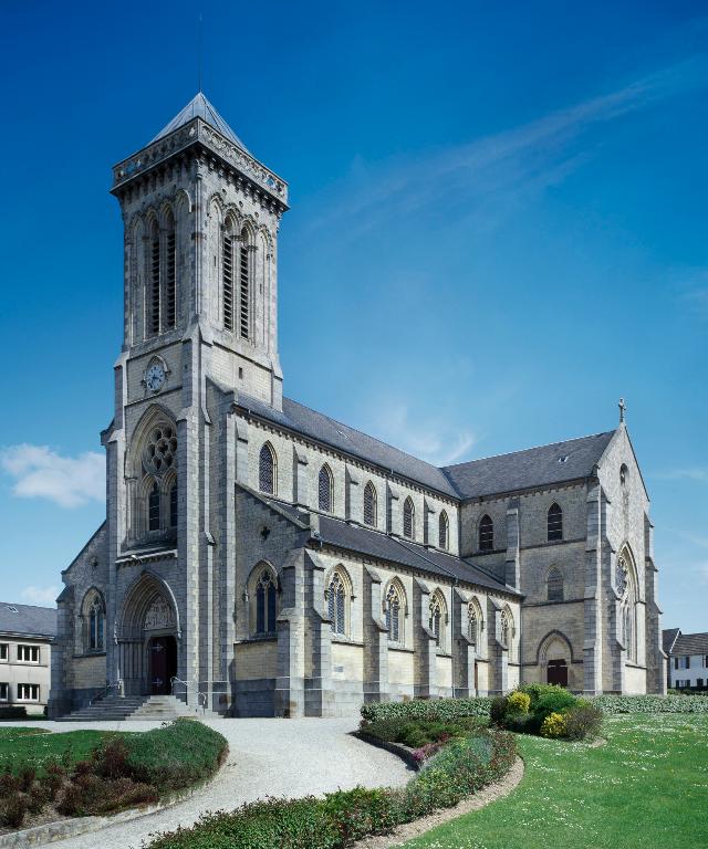 Église Notre-Dame construite par l’architecte Pillioud à la fin du xixe siècle.