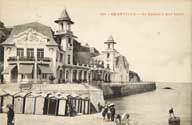 146 - Granville - Le Casino à mer haute. [Vue prise du nord-est, 3e casino].- Carte postale, J. Puel, phot., n.d., vers 1911, n. et b., 17,7 x 8,8 cm. (Musée du Vieux Granville, Granville).