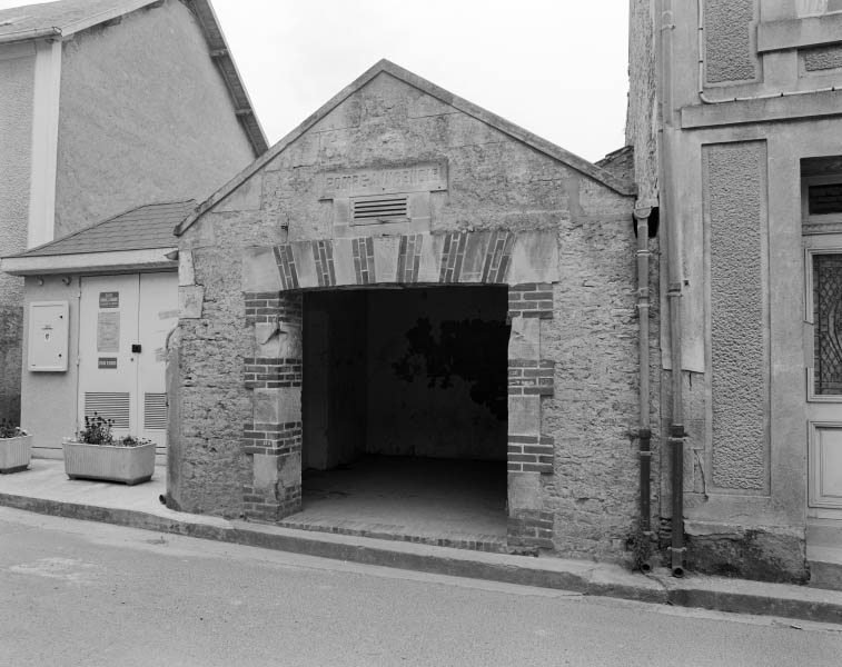 remise de matériel d'incendie