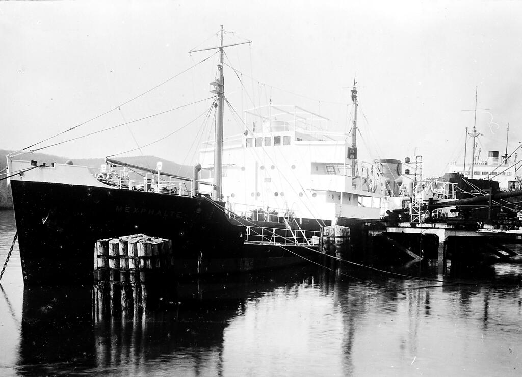 bateau citerne : cargo (caboteur, asphaltier) dit MEXPHALTE puis PETRO BASSENS puis BITUMAR
