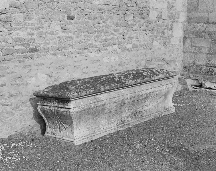 tombeau du curé Georges le Normand