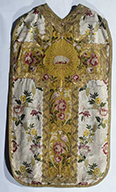ensemble d'une chasuble et d'une bourse de corporal (ornement blanc)