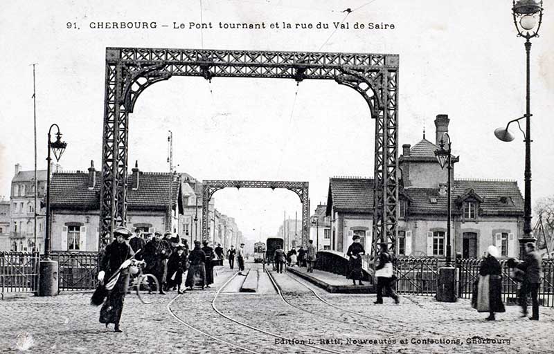 pont mobile dit Pont-tournant du port de commerce