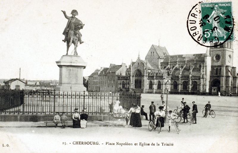 place dite place du Rempart, actuellement place Napoléon