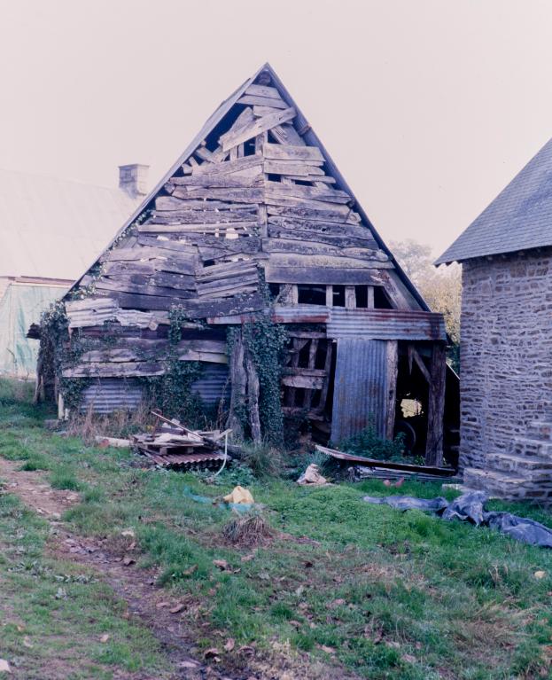 La céramique industrielle dans le Bessin (Calvados) et le département de la Manche : les poteries