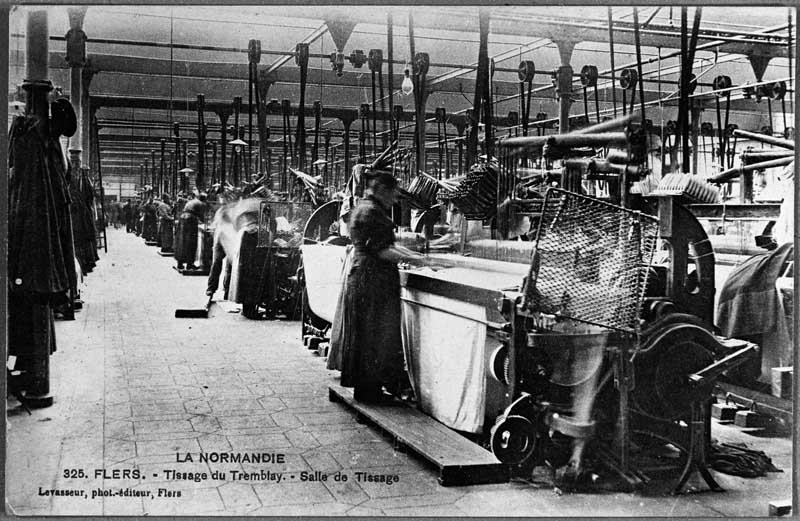 Saint-Georges-des-Groseillers. Tissage. Tissage du Tremblay. - Salle de Tissage.- Carte postale.