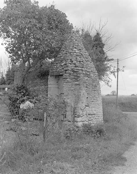 les maisons et fermes d'Ommoy