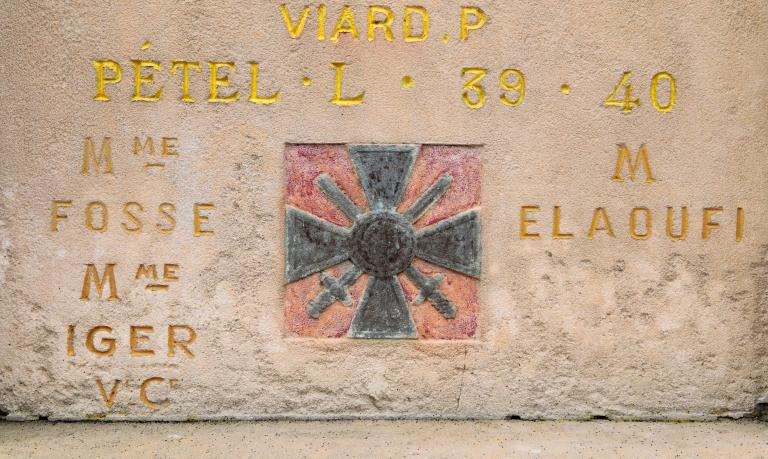 monument aux morts de la guerre de 1914-1918 : Soldat au créneau