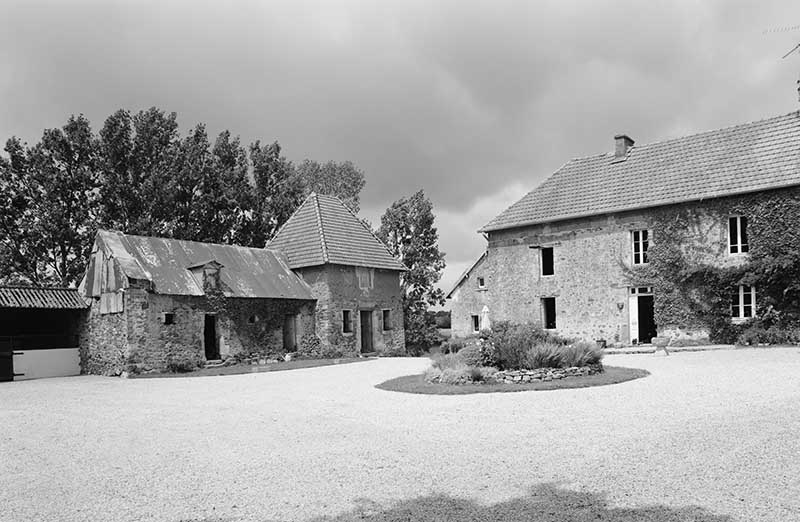 ferme, actuellement haras