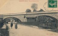 Pont du chemin de fer.- Carte postale, photogr. A. Lavergne, vers 1910.