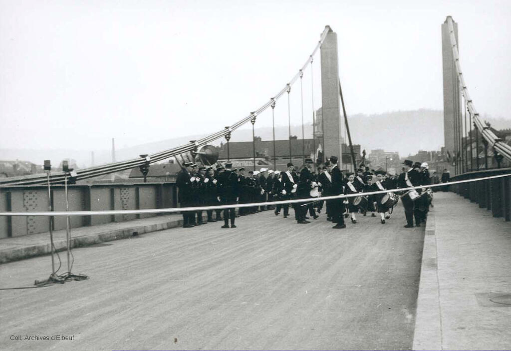 pont Guynemer (ancien pont suspendu)