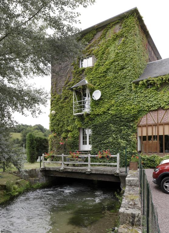 moulin à blé Quesnel, puis minoterie Grivet