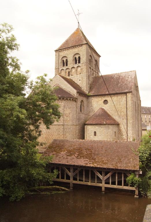 église paroissiale Notre-Dame-sur-l'Eau