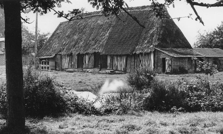 Les maisons et fermes de Honguemare-Guenouville