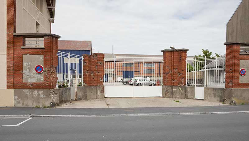 usine de construction mécanique dite Société d'Emboutissage et de Construction Mécanique puis Constructions Aéronautiques de Normandie, actuellement Constructions Mécaniques de Normandie