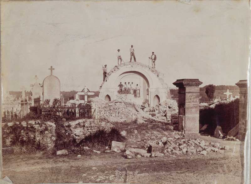 église paroissiale Saint-André, cimetière