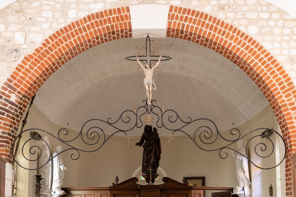 croix (statuette) : Christ en croix